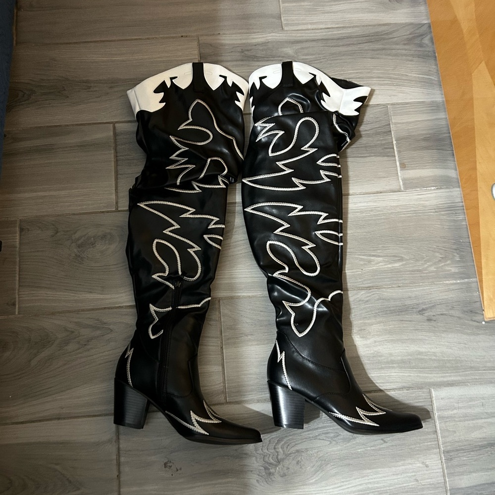 Black and White Women's over Knee-High Boots